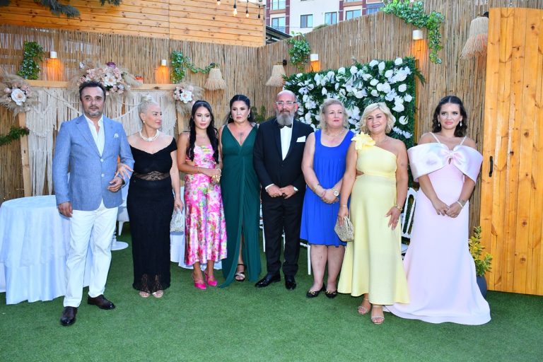 Levent Çekiç Kızının Nişanı (2)