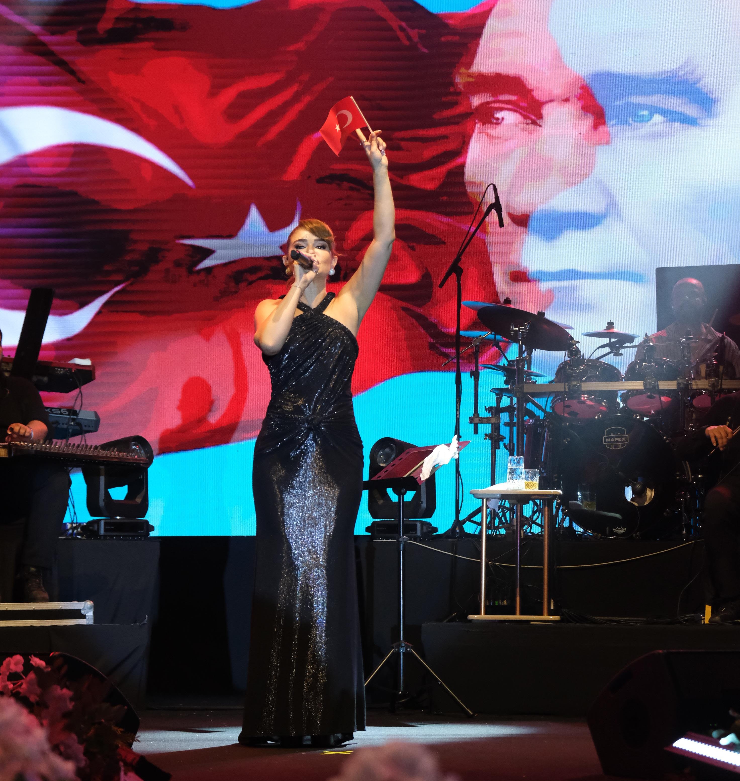 Derya Bedavacı (2)