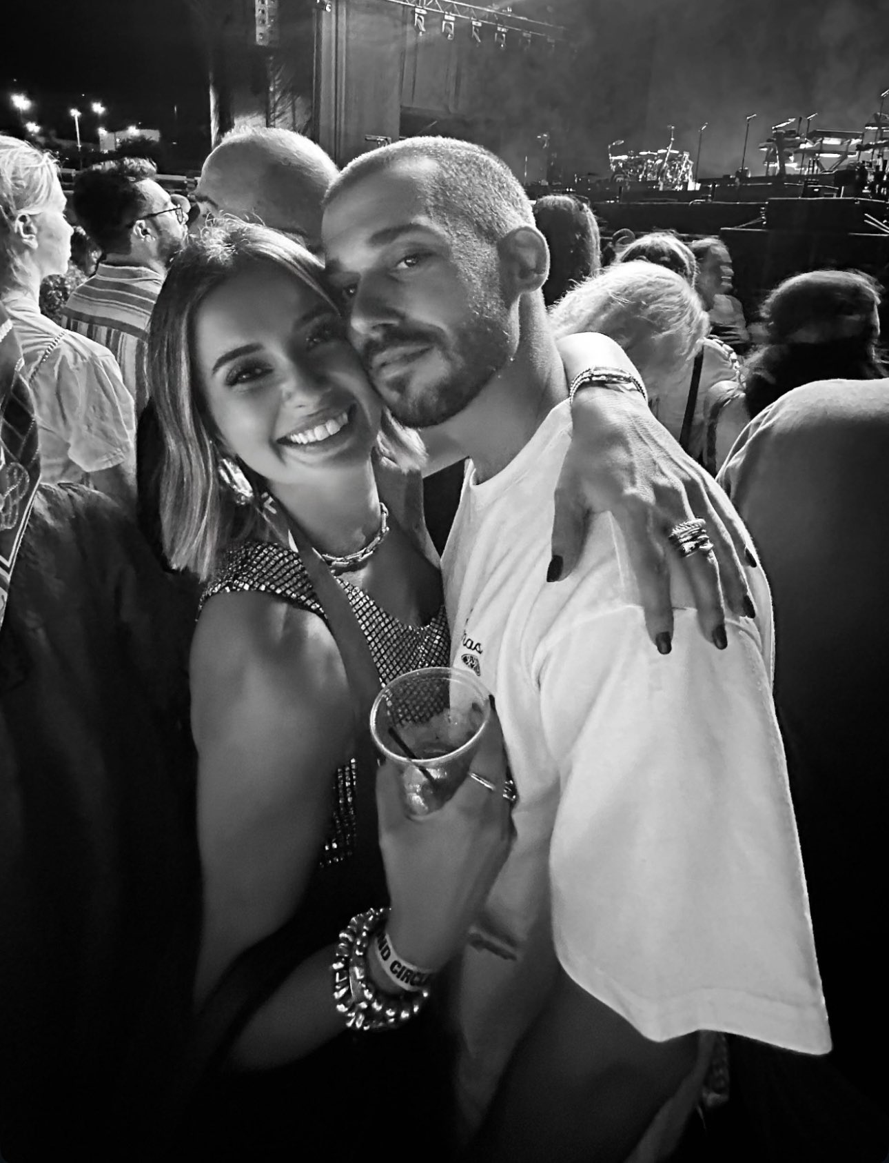 Buse Terim’den Sürpriz Aşk! İlk Kez Paylaştı, Sosyal Medya Karıştı (3)-1