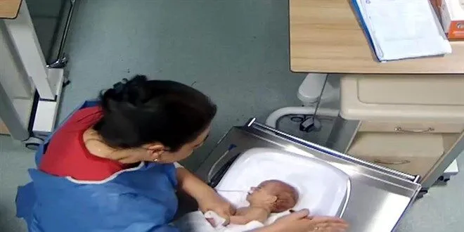 Yenidoğan Servisindeki Olayla İlgili Hemşire Tutuklandı