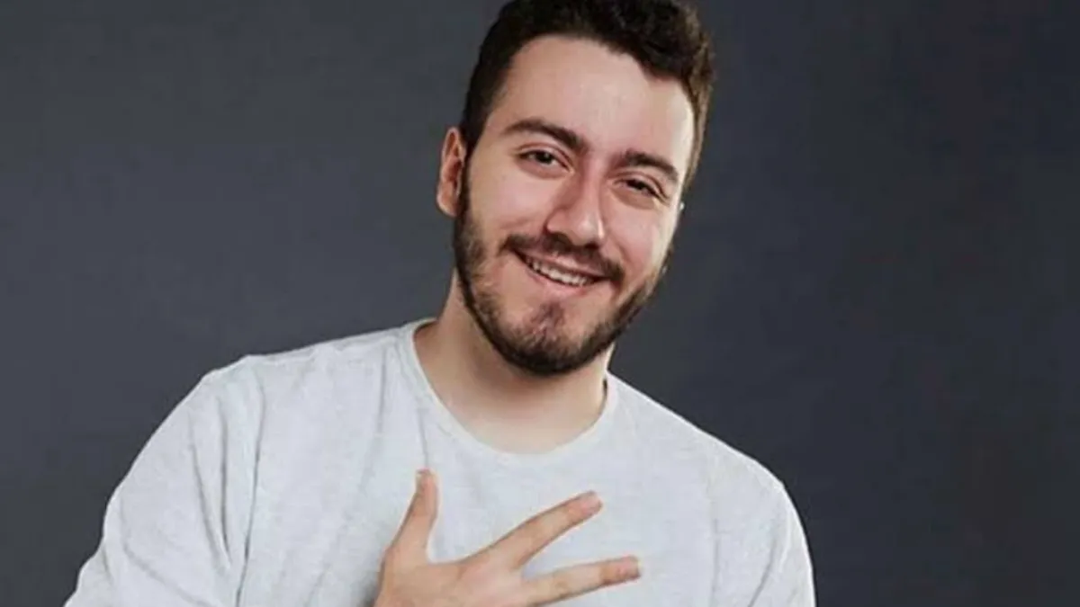 Fenomen Enes Batur Havalimanında Gözaltına Alındı (2)