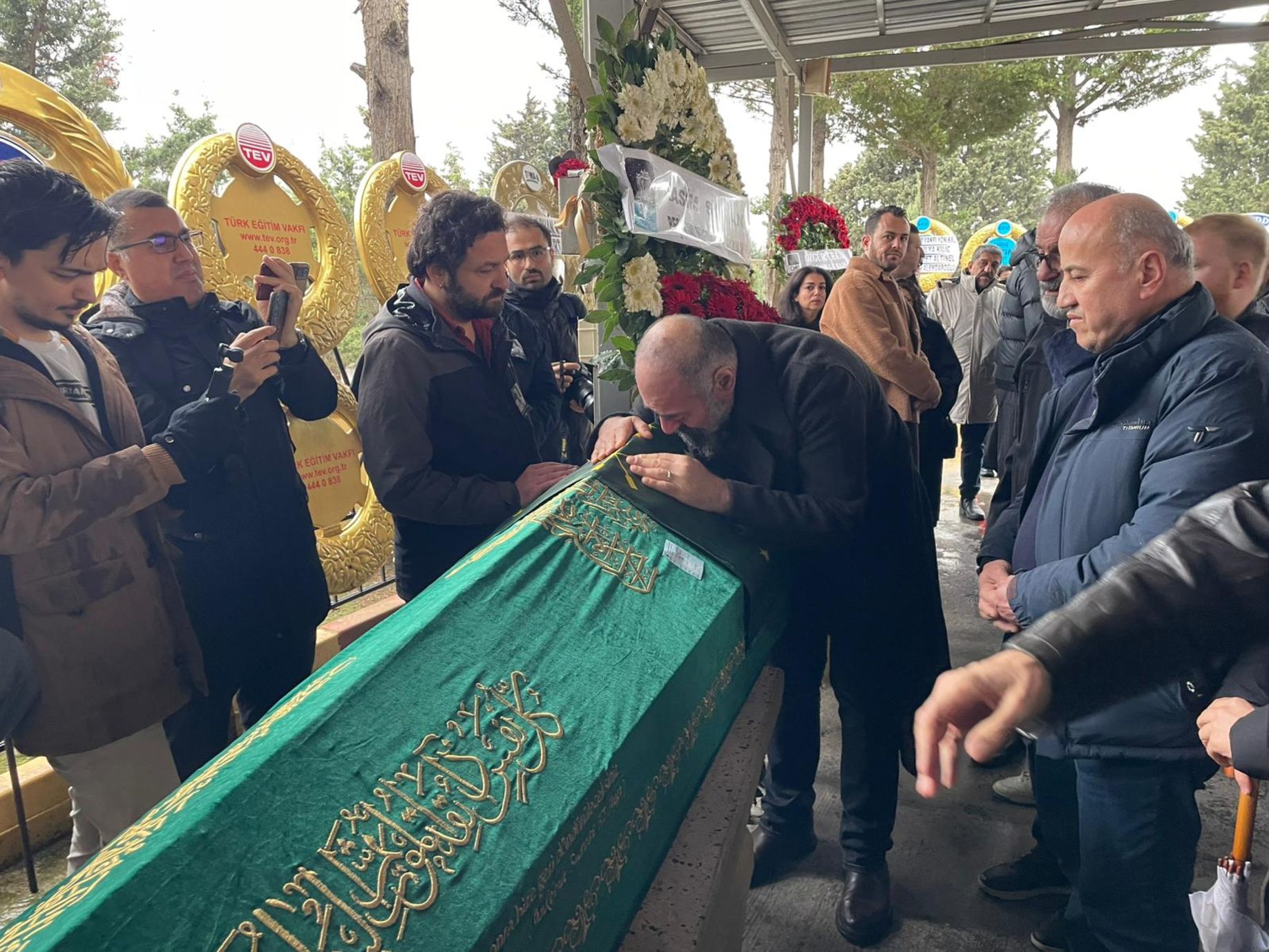 Oyuncu Kanbolat Görkem Arslan Son Yolculuğuna Uğurlandı (2)