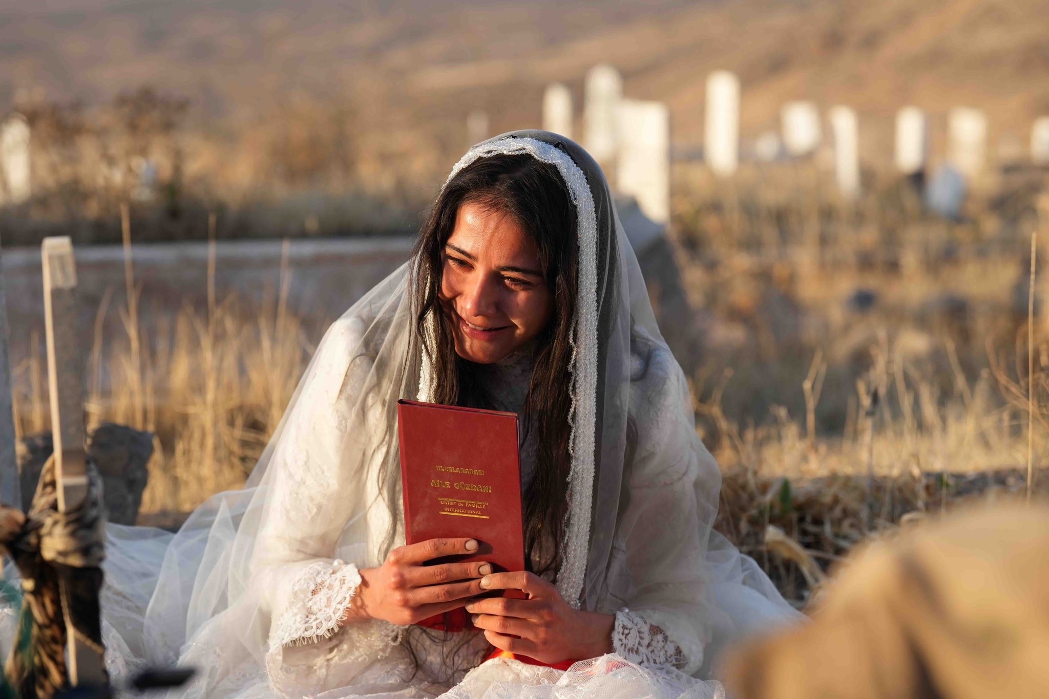 Sevdiğim Sensin Dizisinin 1.Bölümünden Neler Olacak (3)