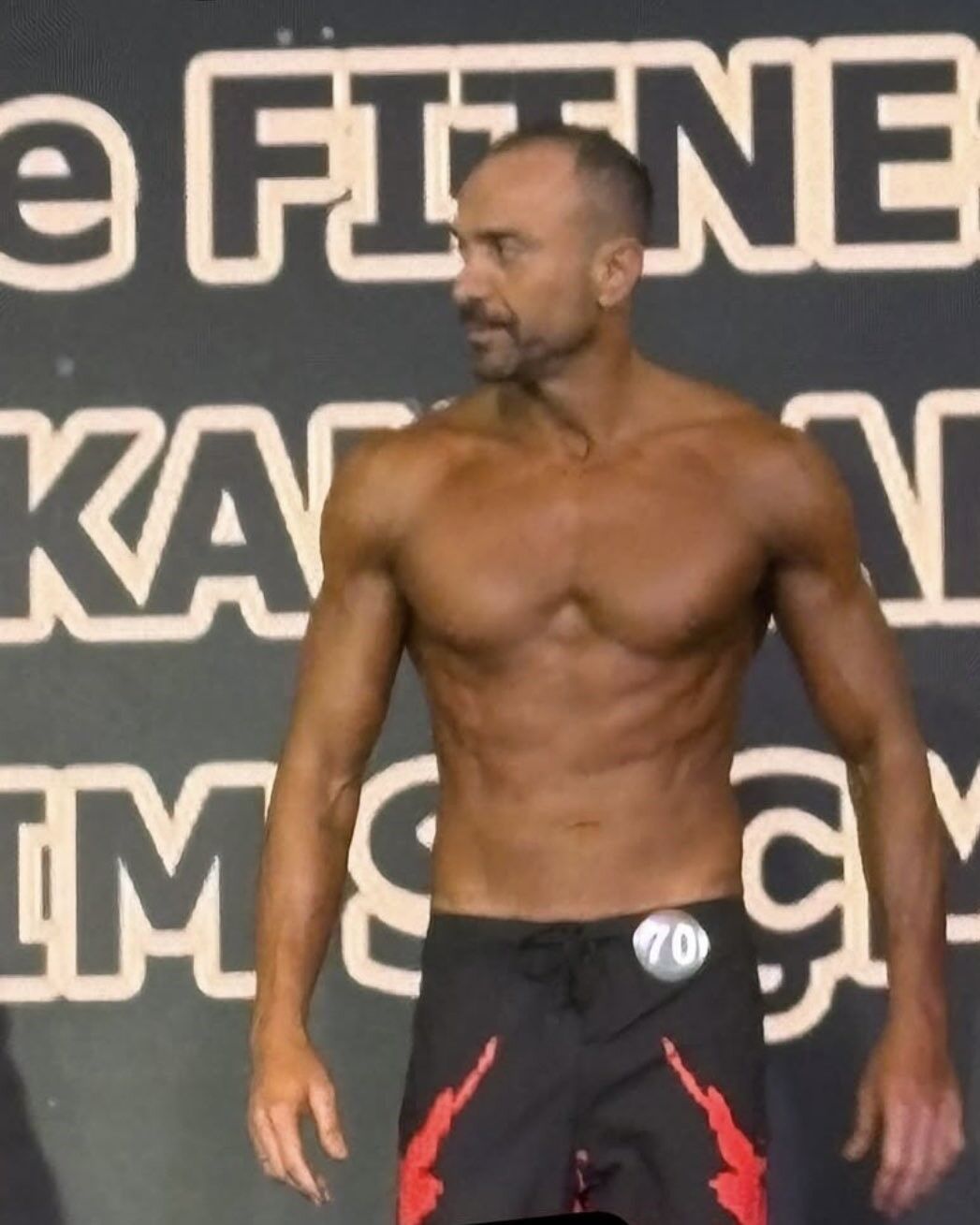 Demet Akalın’dan Okan Kurt’a Büyük Destek! Yarışmada Yalnız Bırakmadı (2)