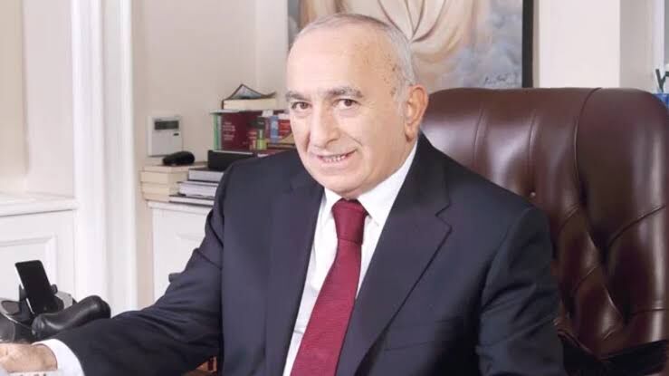 İş Dünyasının Acı Kaybı! Acarlar Holding'in Kurucusu İsmet Acar Vefat Etti