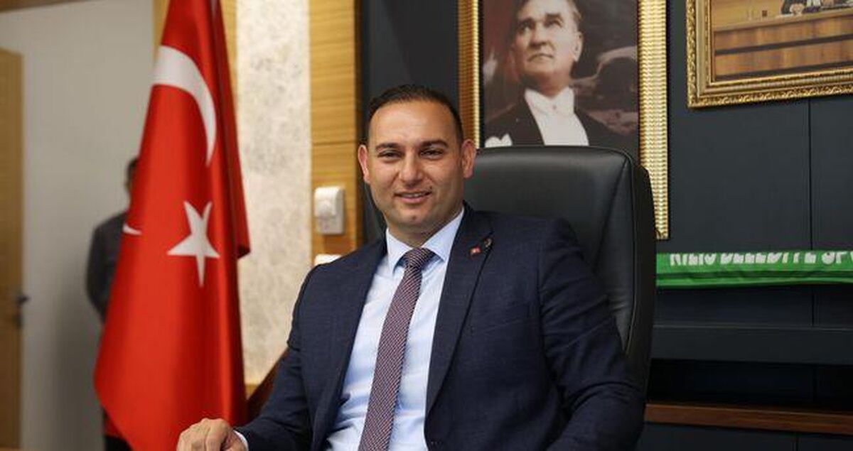 Hakan Bilecen Kaç Yaşında ve Aslen Nereli? İşte Kilis Belediye Başkanı Hakkında Bilinmeyenler