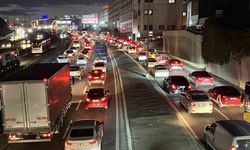 İstanbul’da Trafik Durma Noktasına Geldi: Yoğunluk Yüzde 83’e Ulaştı