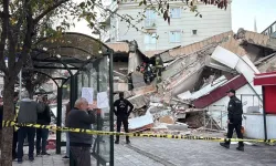 Gebze’de bina çöktü: Çok sayıda ekip sevk edildi