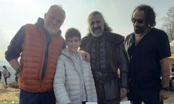 ’Şehzade Mustafa’ya sette doğum günü sürprizi