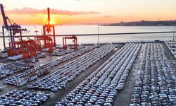 İthal Otomobiller Haydarpaşa Limanı’nı Doldurdu