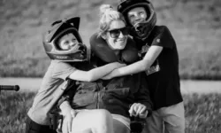 ALS ile Mücadelesiyle Tanınan Ünlü Fenomen Hayatını Kaybetti