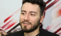 Fenomen Enes Batur Havalimanında Gözaltına Alındı