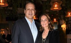 Sosyetenin Gözde Çiftinden Üzen Haber!  25 Yıllık Evlilik Sona Erdi