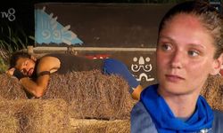 Survivor'da Sude Acı İçindeyken Onur Alp’in Rahat Tavrı Eleştirildi