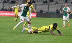 Fenerbahçe kupaya veda etti! Konyaspor uzatmada güldü