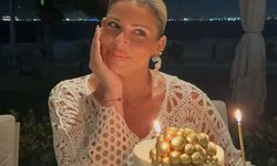 93 Kilo Vermişti! Pelin Öztekin'in Yeni Yaş Pozlarına Beğeni Yağdı