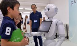 Japonya'da İngilizceyi Robotlar Öğretecek!