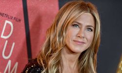 Hollywood Yıldızı Jennifer Aniston Instagram'a Hızlı Bir Giriş Yaptı