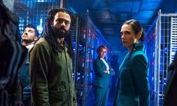 Snowpiercer'de 2 saatlik sezon finaline hazırlanın!