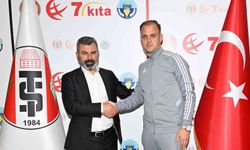 Turgutluspor'da Yeni̇ Tekni̇k Di̇rektör Eray Gülay Oldu