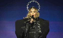 Brezi̇lyada Madonna Rüzgarı: Konseri̇ 1,6 Mi̇lyon Ki̇şi̇ İzledi̇