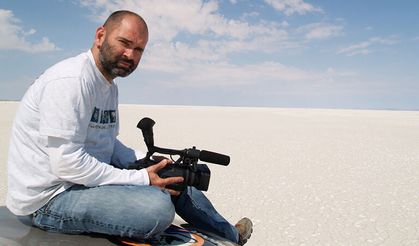 Farklı coğrafyaları şiirlerle dokuyan bir eser "Görüntü Kırıkları"