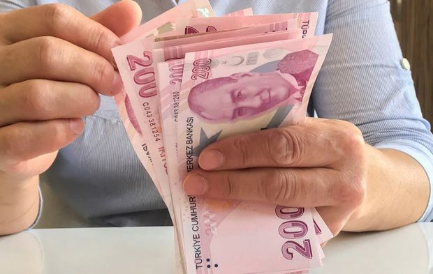 Emeklilere 50 Bin TL Kredi Desteği