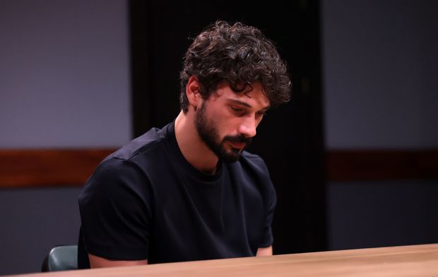 Yeraltı ilk bölümden ilk kareler yayında!