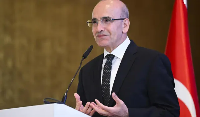 Mehmet Şimşek: Cari açık neredeyse yüzde birin altına indi