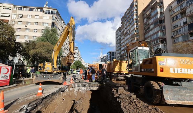 İzmir'de İki İlçede Ana Boru Arızası Nedeniyle 24 Saatlik Su Kesintisi