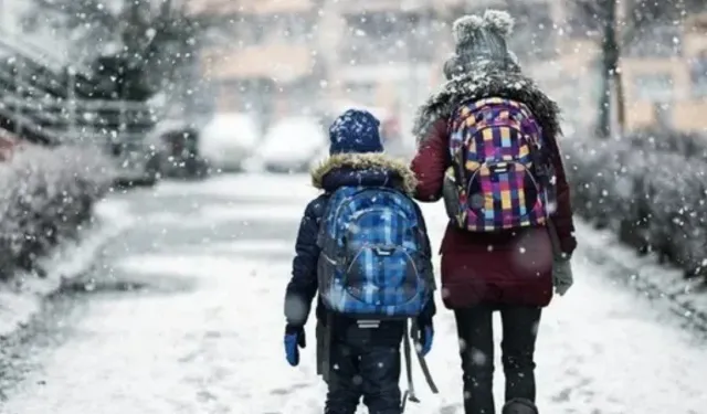 İstanbul’da kar alarmı: Okullar tatil edildi mi?