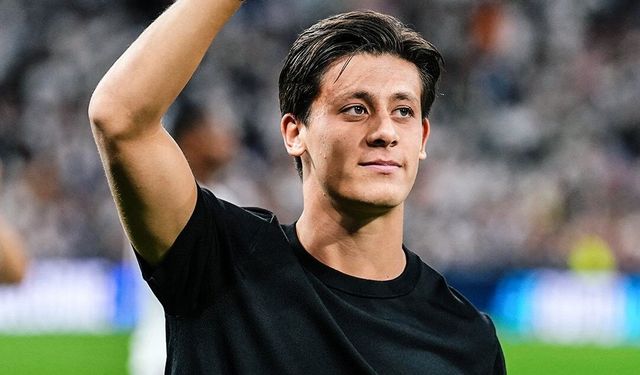 Arda Güler, Şampiyonlar Ligi'nde 'en iyi çıkış yapan oyuncu' ödülünü aldı