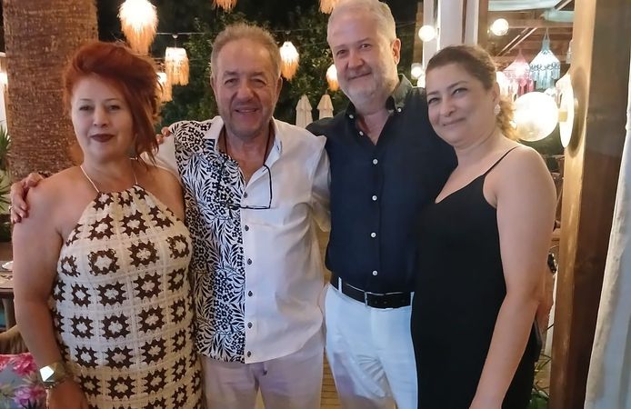 Arif Susam'dan Urla'da Müzik Ziyafeti! Pavilion Urla'da Unutulmaz Gece