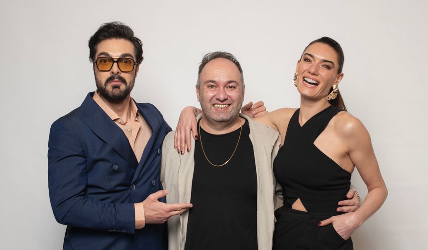 Halil İbrahim Ceyhan ve Hande Subaşı Dostluklarını Sahneye Taşıdı