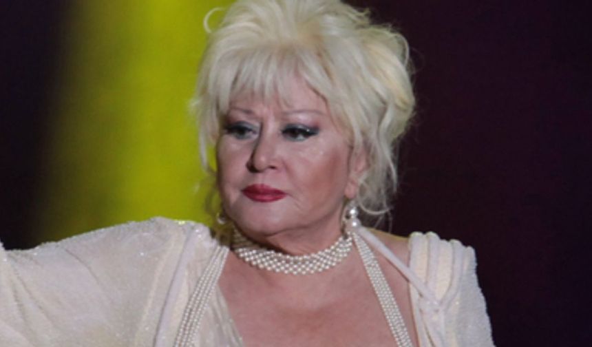 Türk Sanat Müziği Efsanesi Muazzez Abacı Hayatını Kaybetti