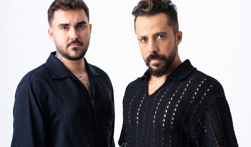 Kayahan’ın “Yemin Ettim” Şarkısı 34 Yıl Sonra Akustik Versiyonuyla Geri Döndü