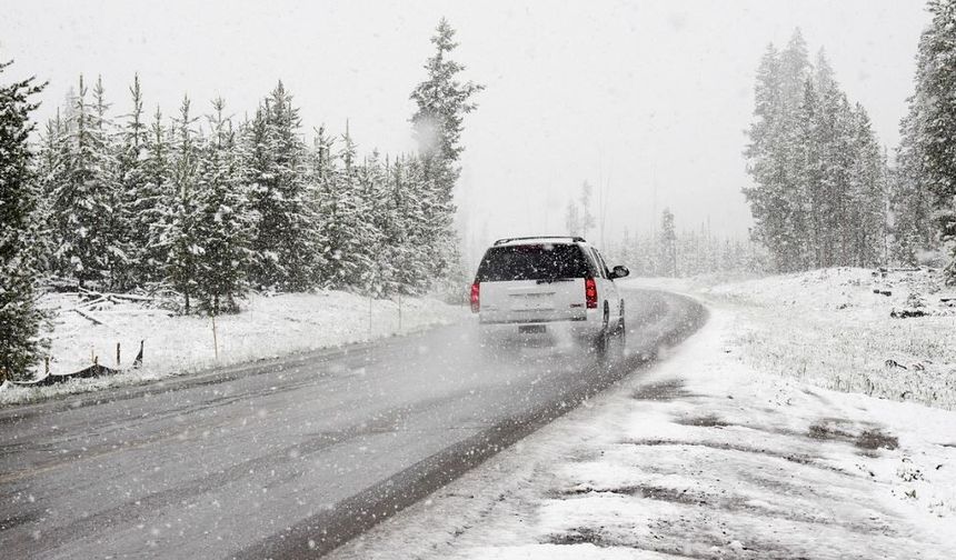 İstanbul’a kış geri dönüyor: AKOM uyardı, iki gün boyunca kar bekleniyor