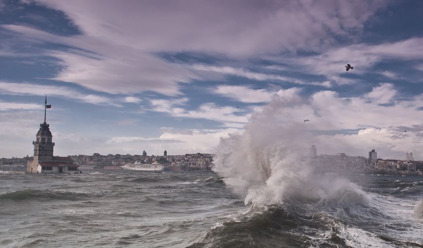 İstanbul'da Fırtına ve Yağış Uyarısı Yapıldı!