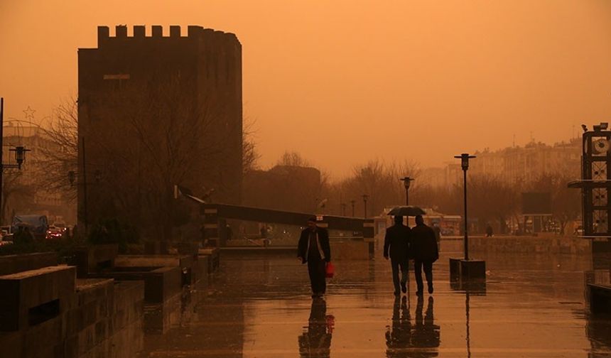Türkiye Toz Bulutuna Giriyor: Uzmanlardan Kritik Uyarı
