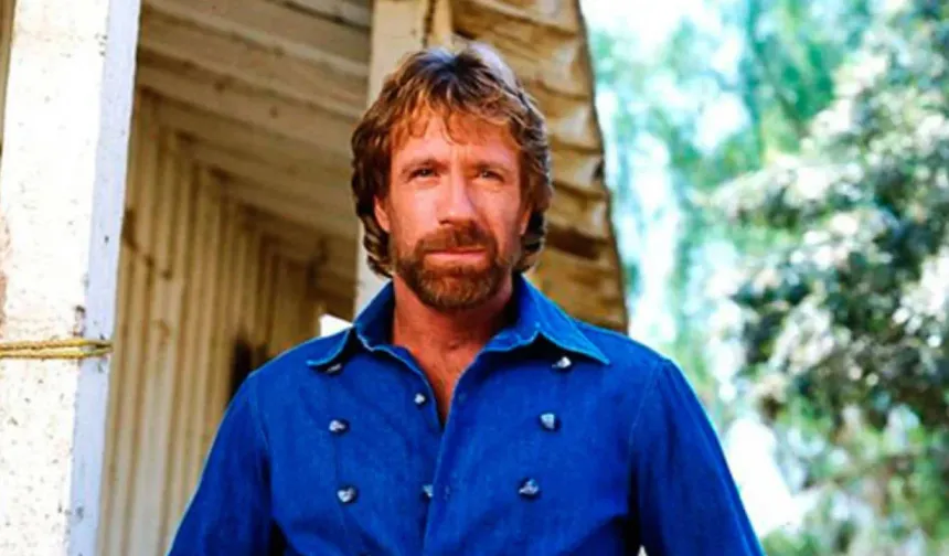 Hollywood Efsanesi Chuck Norris Hayatını Kaybetti: İşte Hayatı ve Kariyeri