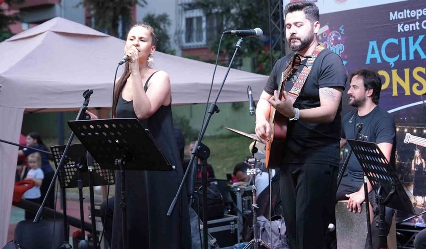 Maltepe'de 90'lar rüzgarı devam ediyor