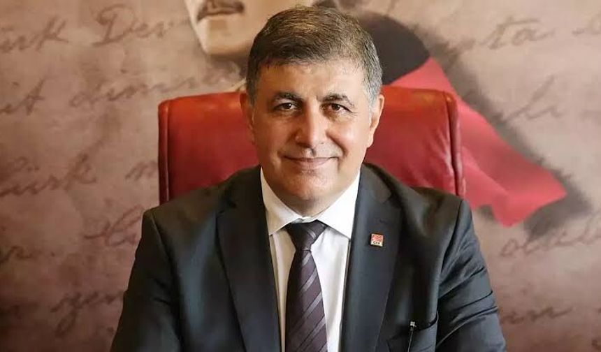 Cemil Tugay Kimdir, Kaç Yaşında ve Aslen Nereli? Dr. Cemil Tugay’ın Siyasi Kariyeri ve Mesleği