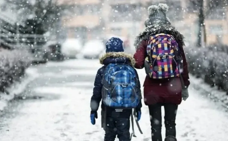 İstanbul’da kar alarmı: Okullar tatil edildi mi?