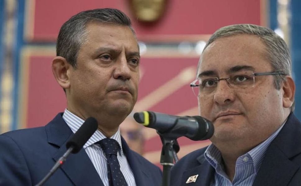 CHP’de İstifa Krizi Büyüyor: Özarslan’dan Özgür Özel Hakkında Suç Duyurusu