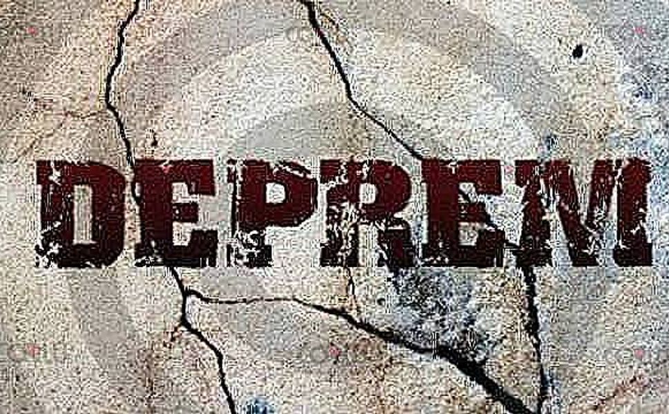 Sabah 06.25’te Telefonlar Çaldı: 7.0 Deprem Alarmı Gerçek mi?