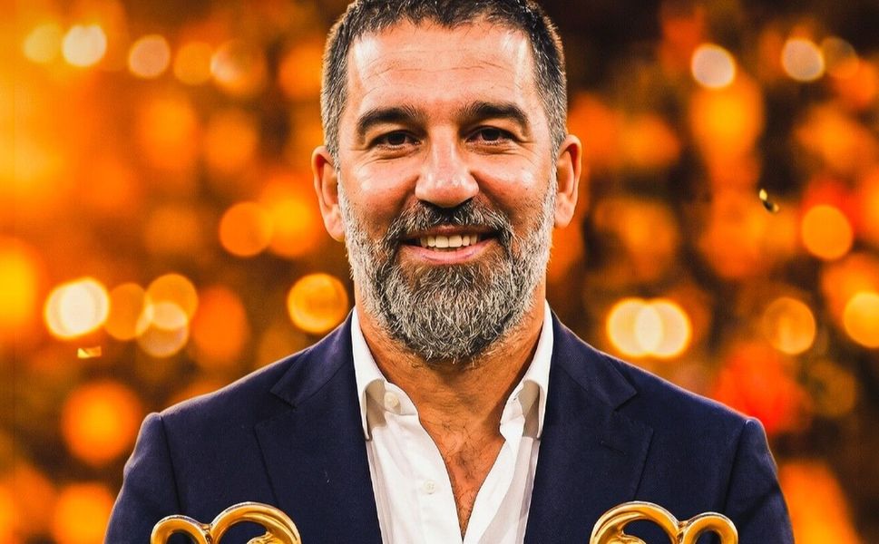 Şampiyonluk Kupası Arda Turan'ın Ellerinde: Ukrayna'da Tarihi Zafer