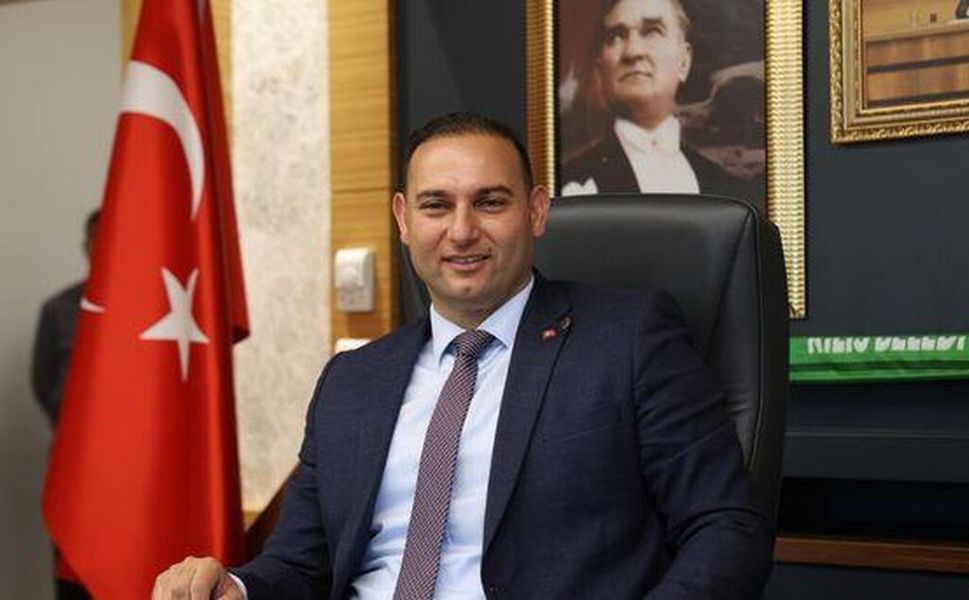 Hakan Bilecen Kaç Yaşında ve Aslen Nereli? İşte Kilis Belediye Başkanı Hakkında Bilinmeyenler
